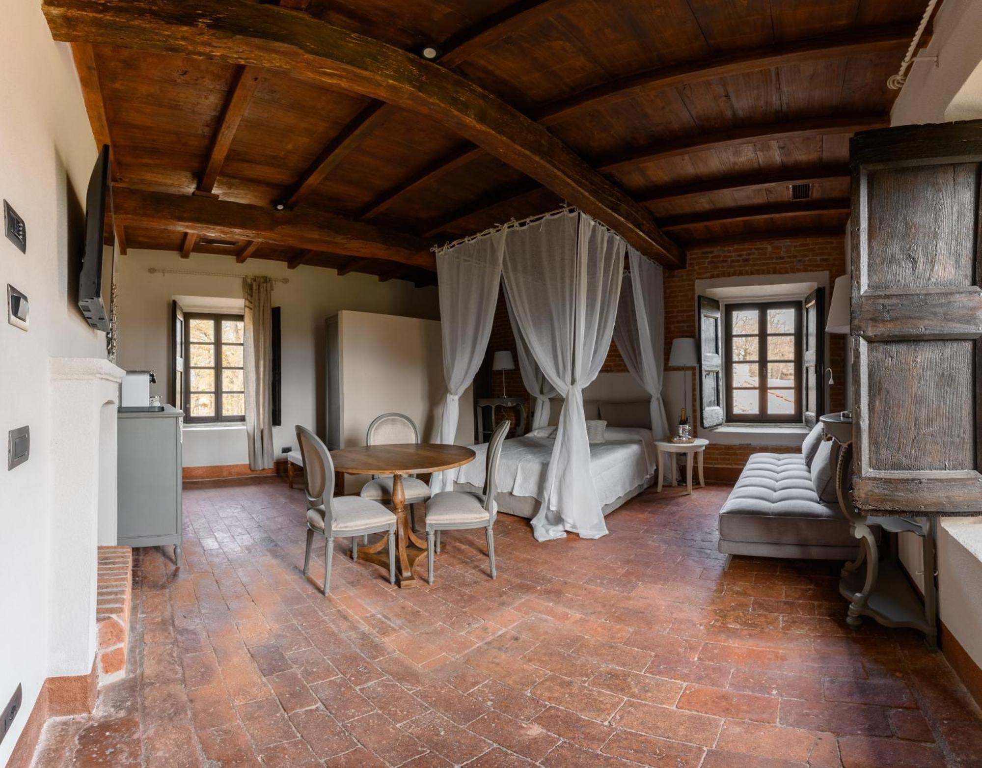 Castello Di Piovera Extérieur photo